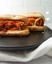 Load image into Gallery viewer, Making Dinner Attainable with 10 Minute Meals E-BOOK